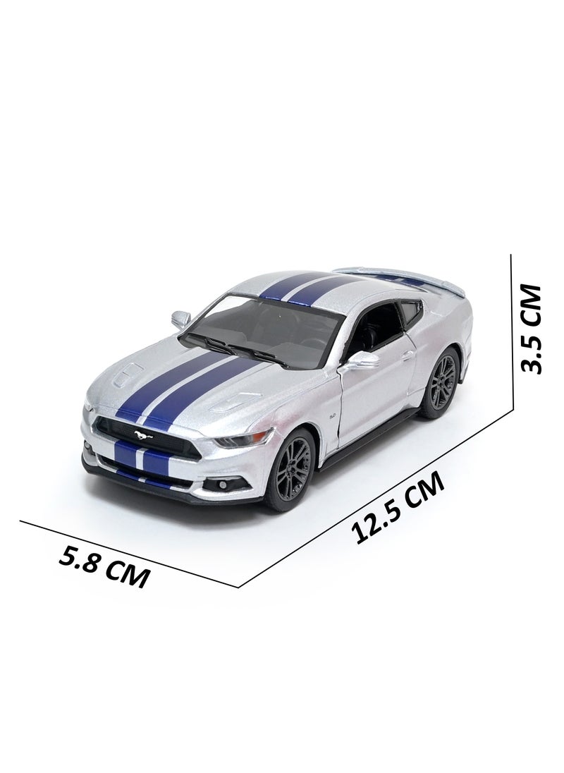 Kinsmart Ford Mustang GT 1/38 Scale Die Cast Metal Doors Openable Pull Back Action Toy Car  - Image 4