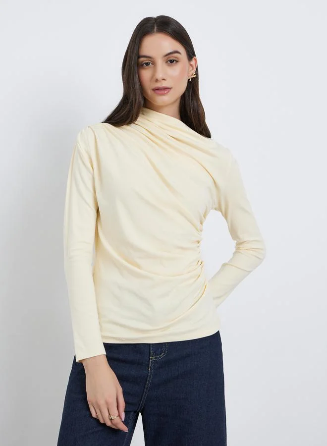 تايك تو بلوزة نسائية سادة بياقة غير متماثلة وتفاصيل مكشكشة