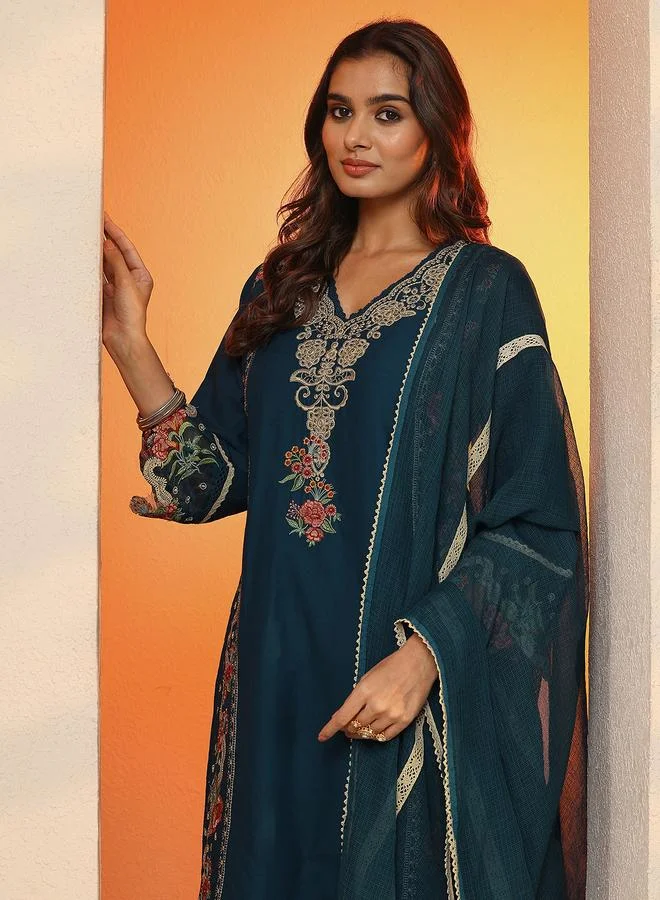 لباس Printed Cotton Blend Straight Kurta, Salwar and Dupatta Set