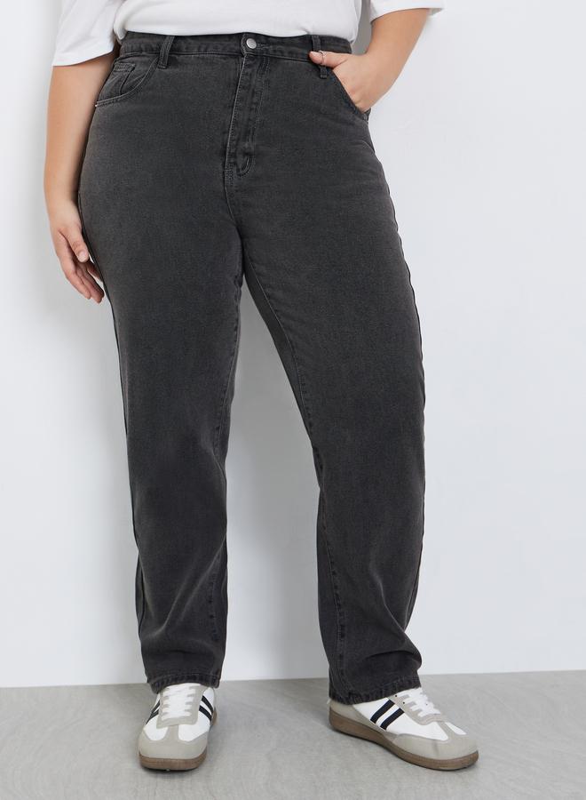 Styli Plus Size High Rise Mom Jeans - Image 2