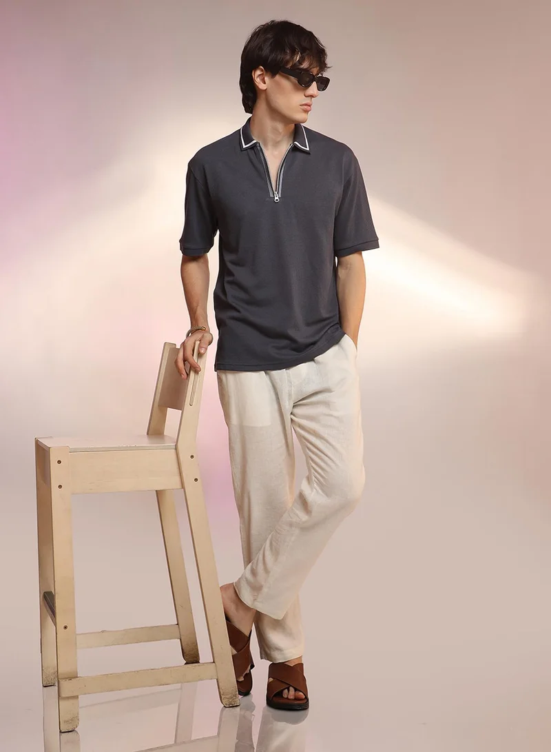 Campus Sutra Men's Charcoal Grey Micro-Waffle Polo T-Shirt