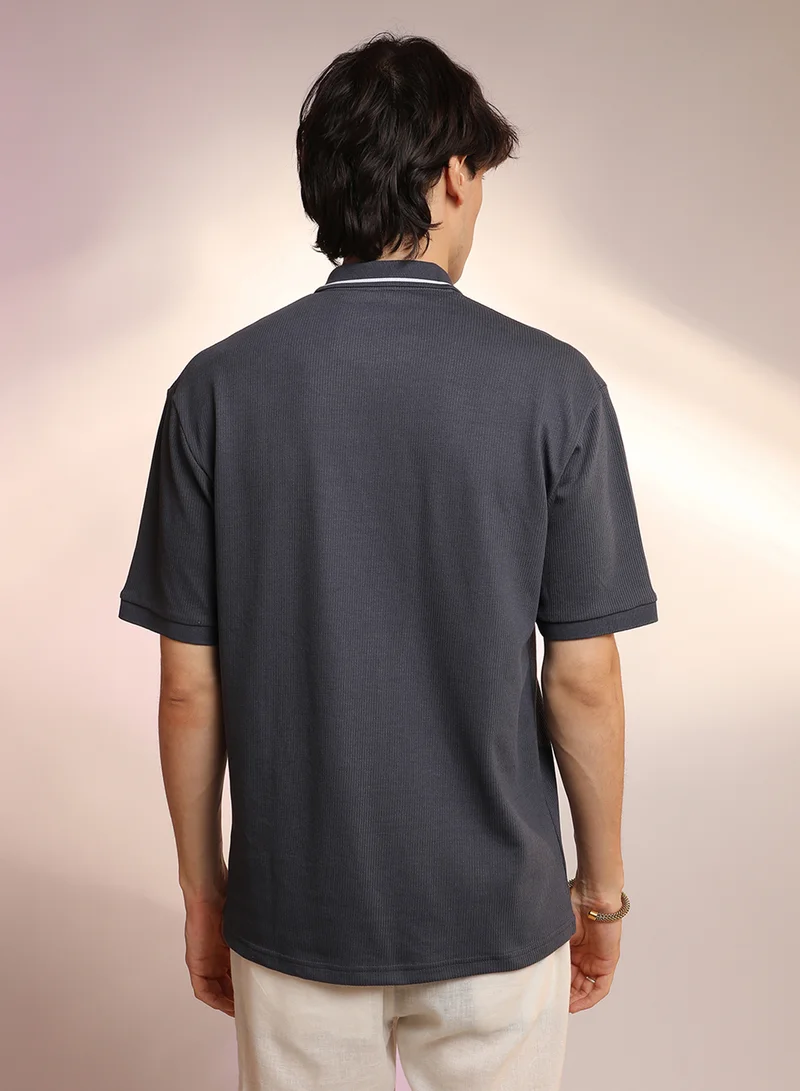 Campus Sutra Men's Charcoal Grey Micro-Waffle Polo T-Shirt
