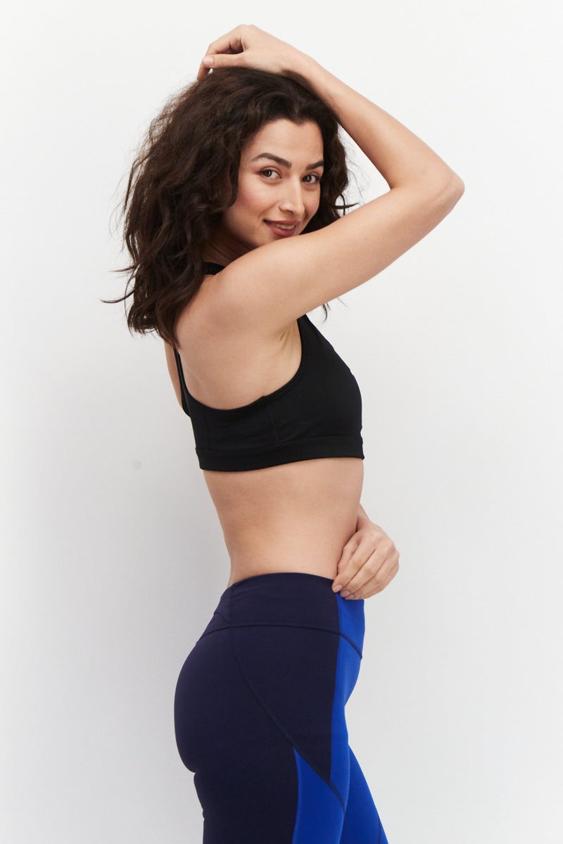 PUMA Women Non Padded Sportswear Training Bra, Black - Image 3