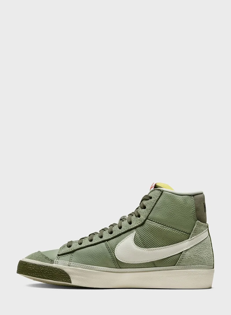 Nike Blazer Mid '77 Pro Club