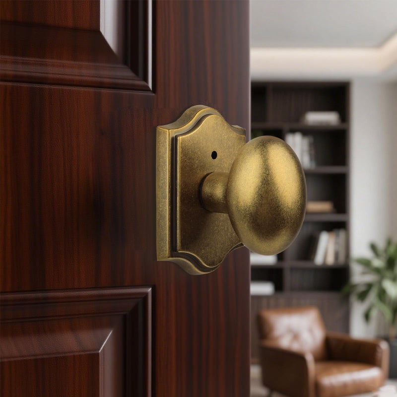 SNBTLA Antique Brass Finish Privacy Door Knob Interior, Vintage Style Zinc Alloy Oval Door Handle with Lock for Bathroom & Bedroom (Antique Brass, Privacy) - Image 4