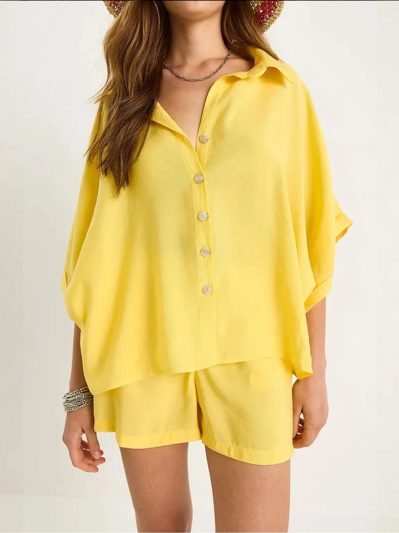 Bianco Lucci LUCCI High Waist Buttoned Two-Piece Coord Set
