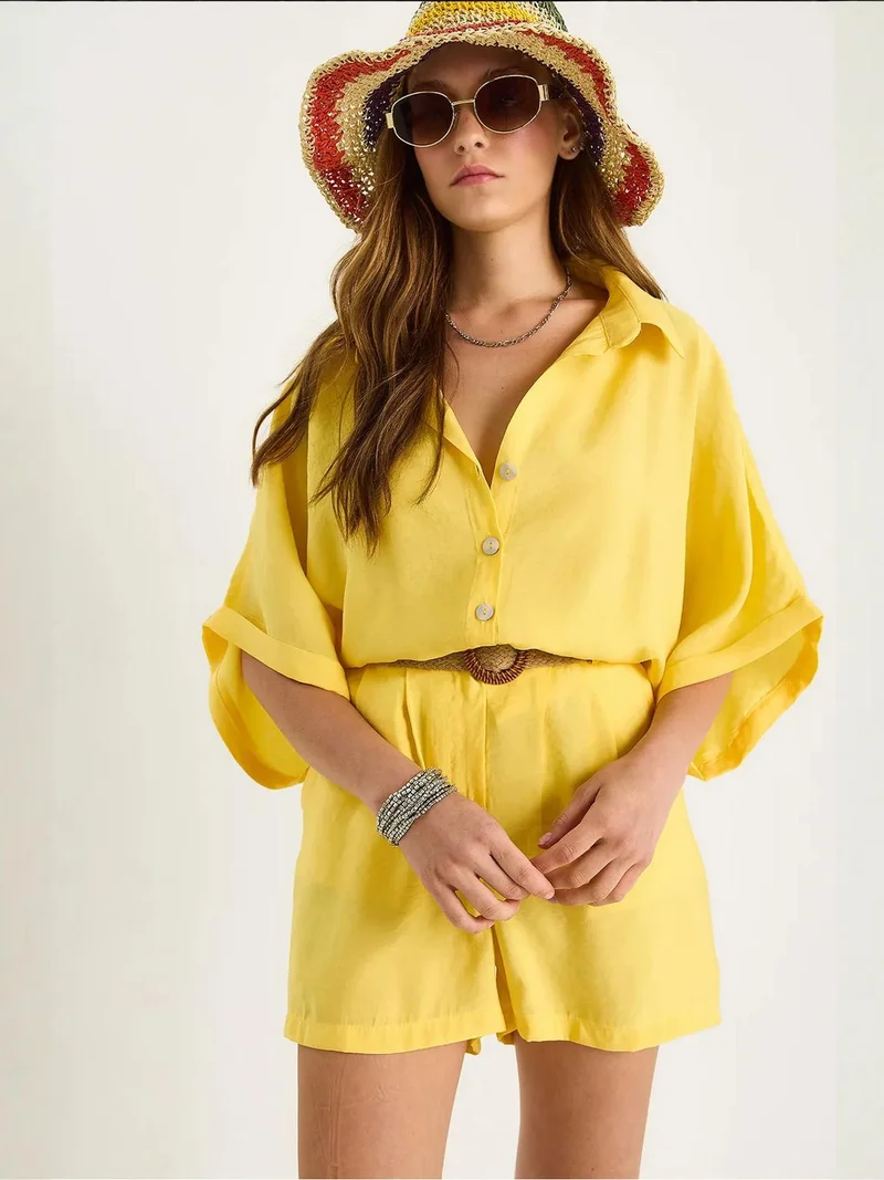 Bianco Lucci LUCCI High Waist Buttoned Two-Piece Coord Set