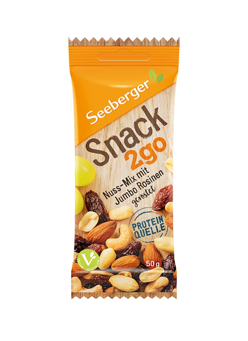 Seeberger Snack 2 Go Roasted Nut & Raisin Mix 50g - Image 1