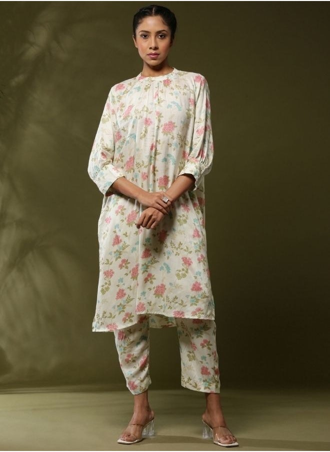 Abhishti - Close neck floral 2pc kurta set-offwhite - Image 1