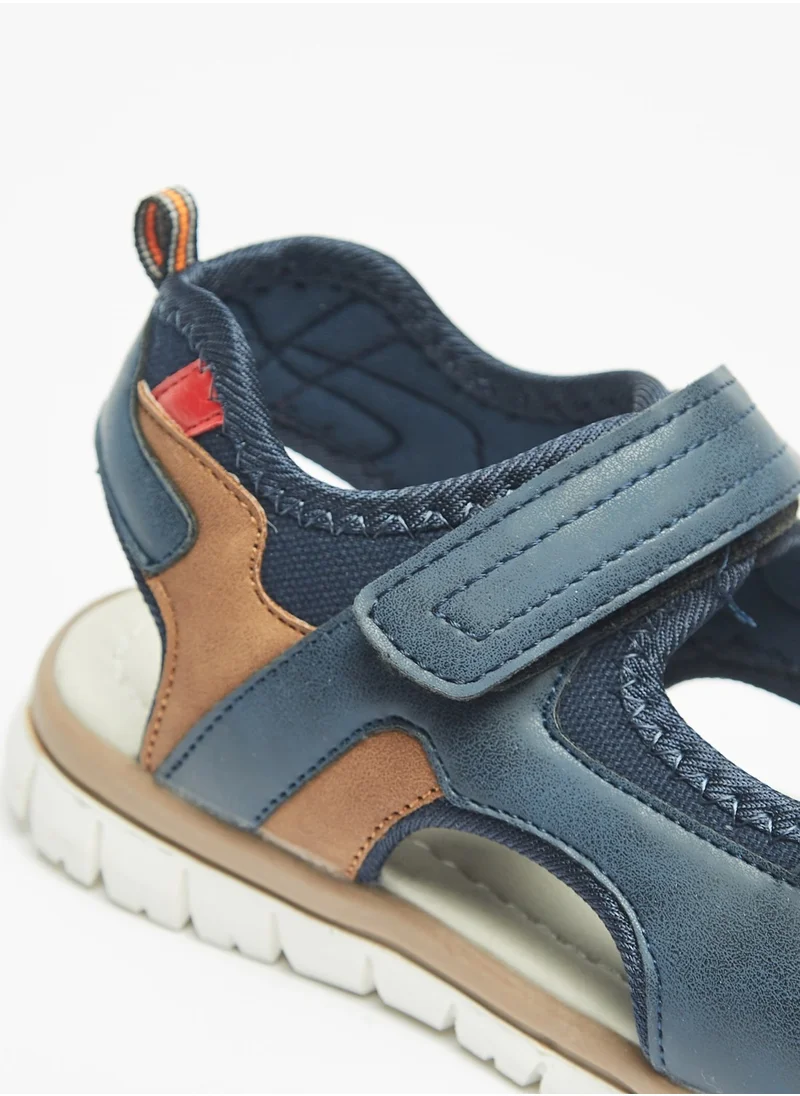ال بي ال من شو اكسبرس Boys Textured Floaters with Hook and Loop Closure