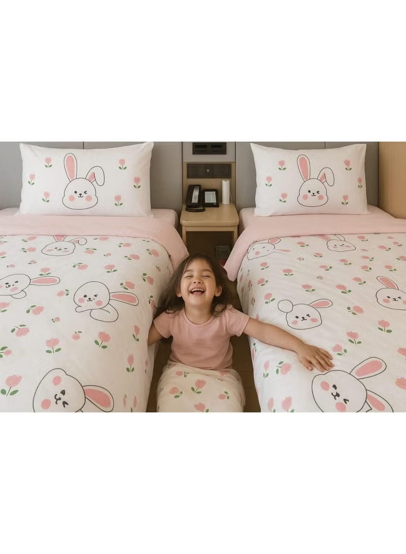 Generic valueable 1 Disposable travel bed sheets, 3 pieces, white, lightweight and practical for hotels, hospitals, Umrah and Hajj trips, disposable, with pillowcase. - Image 5