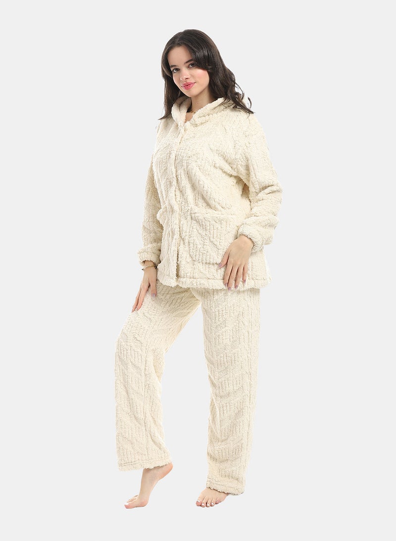 Andora Off White Long Sleeves Textured Velvet Hooded Pajama Set_White - Image 4