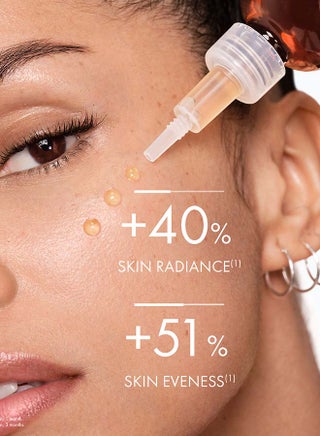 Liftactiv Vitamin C 16% Serum for Anti Aging And Brightening 20ml + Capital Soleil Dry Touch Anti Shine Sunscreen 50ml - view 2