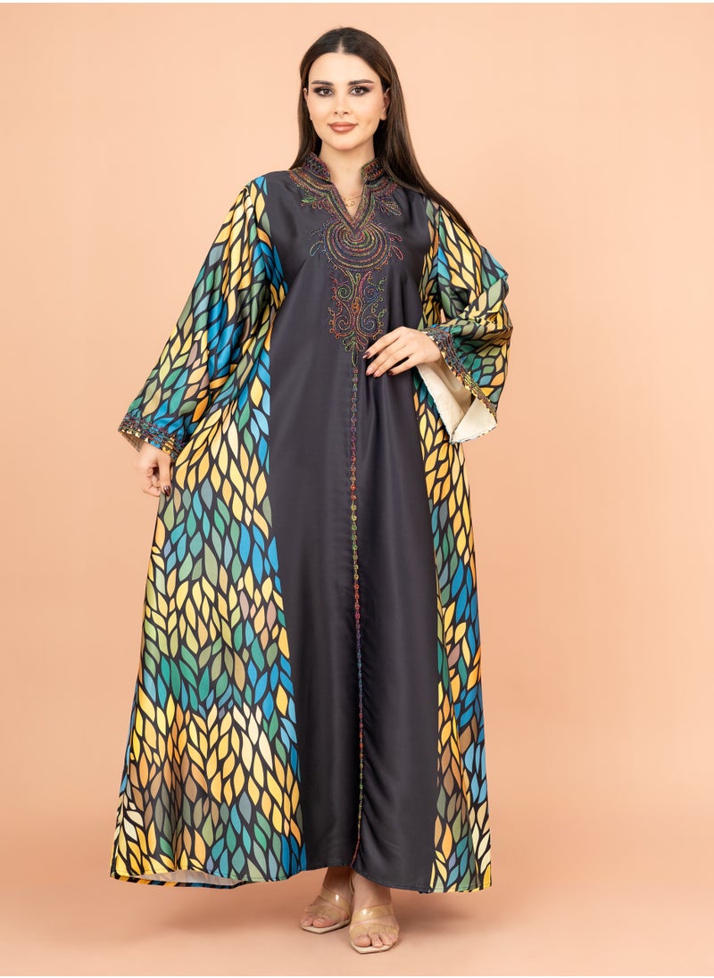 اكسا - جلابية مطرزة عنق اسيوي IK1013 اسود - Image 1