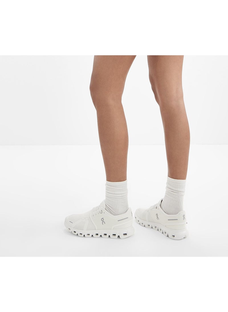 On cloud 6 white sneakers - Image 3