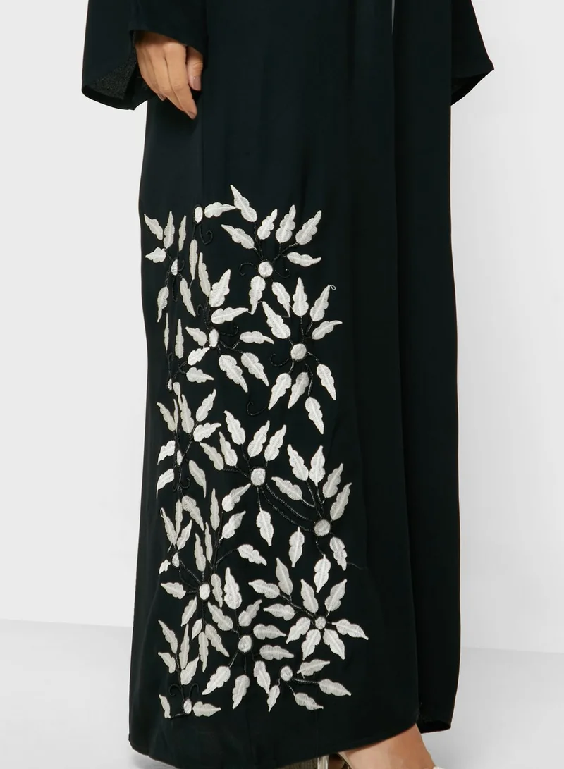 hayas closet Printed Classic Abaya