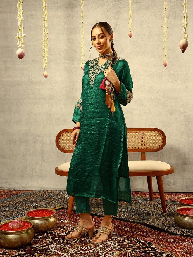 ISHIN 3-Piece Zari Embroidered Festive Kurta, Trouser and Embellished Organza Dupatta Set - Image 4