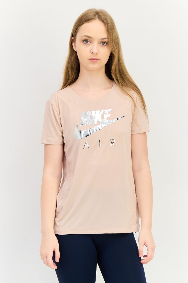 Nike تي شيرت جري للنساء بأكمام قصيرة بتقنية دري فيت، وردي فاتح - Image 1