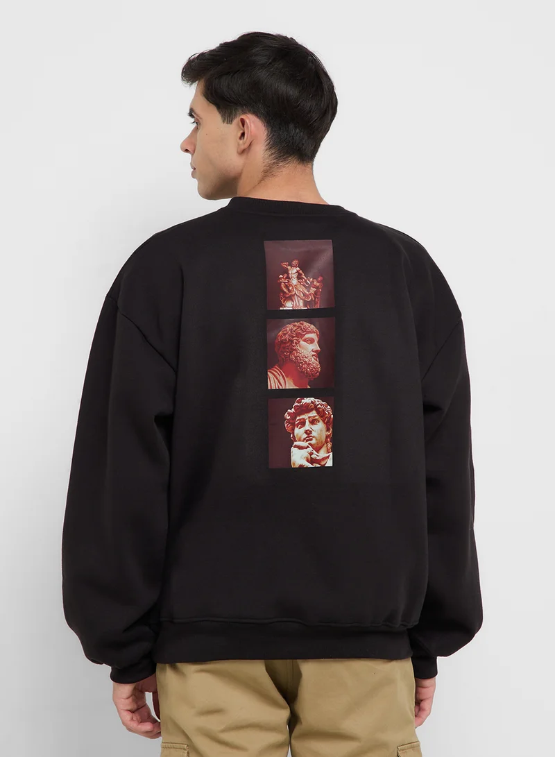 سفنتي فايف Oversized Graphic Sweatshirt