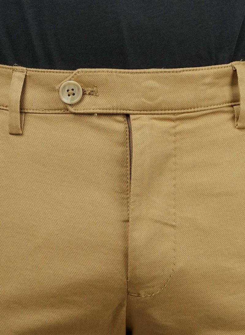 جيوردانو بنطلون كاكي قطني بقصة ضيقة وخصر منخفض للرجال - Image 3