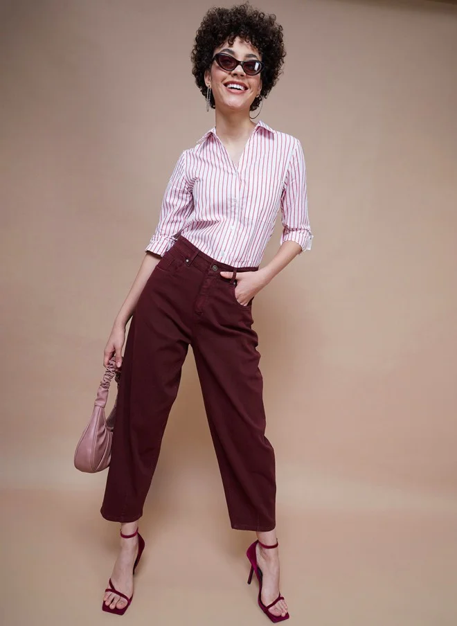 SASSAFRAS Burgundy Stretchable Relaxed Fit Jeans for Women
