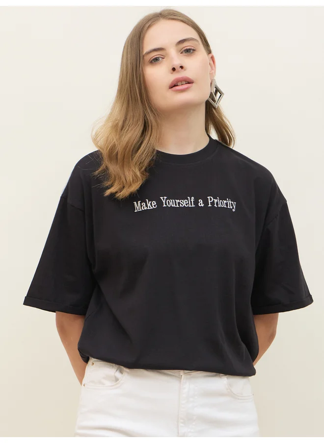 ستايلي Styli Embroidered Slogan Roll-Up Sleeves Oversized T-Shirt