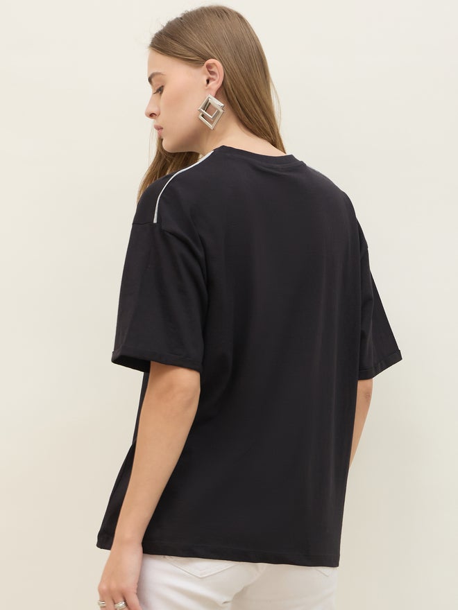 Styli Styli Embroidered Slogan Roll-Up Sleeves Oversized T-Shirt  - Image 5