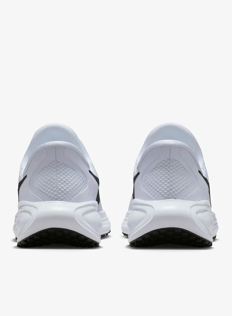 Nike Revolution 8 Easyon