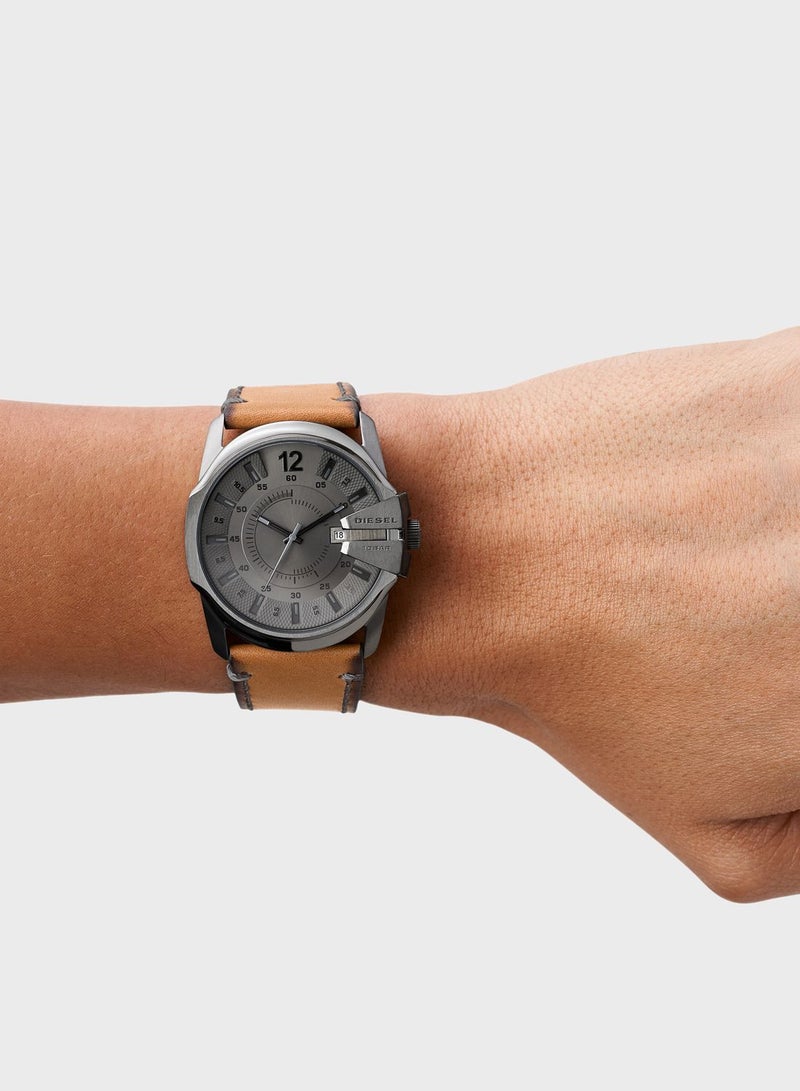 ديزل ساعة انالوج بحزام جلد اصلي - Image 4