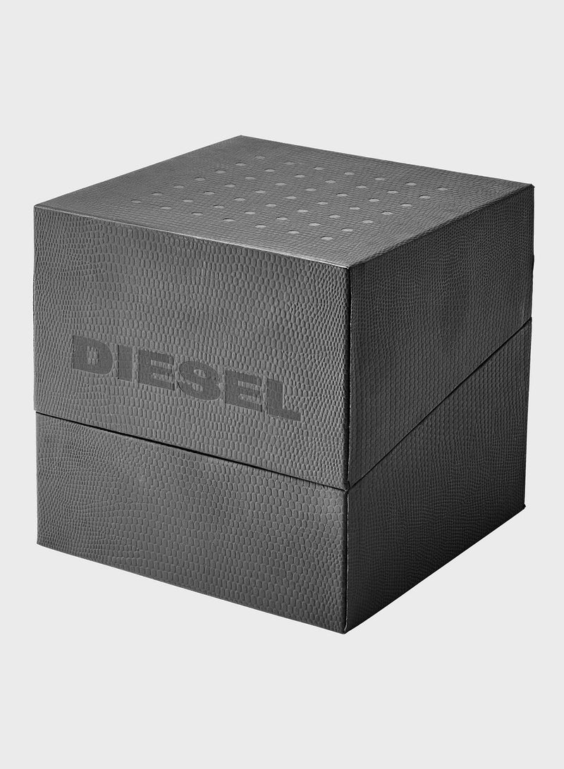 ديزل ساعة انالوج بحزام جلد اصلي - Image 5