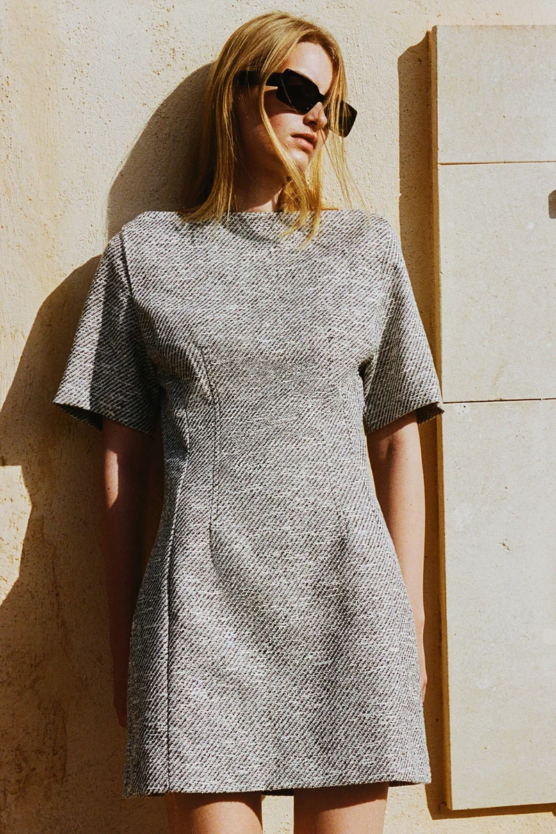 اتش اند ام فستان ميني بقبّة واسعة