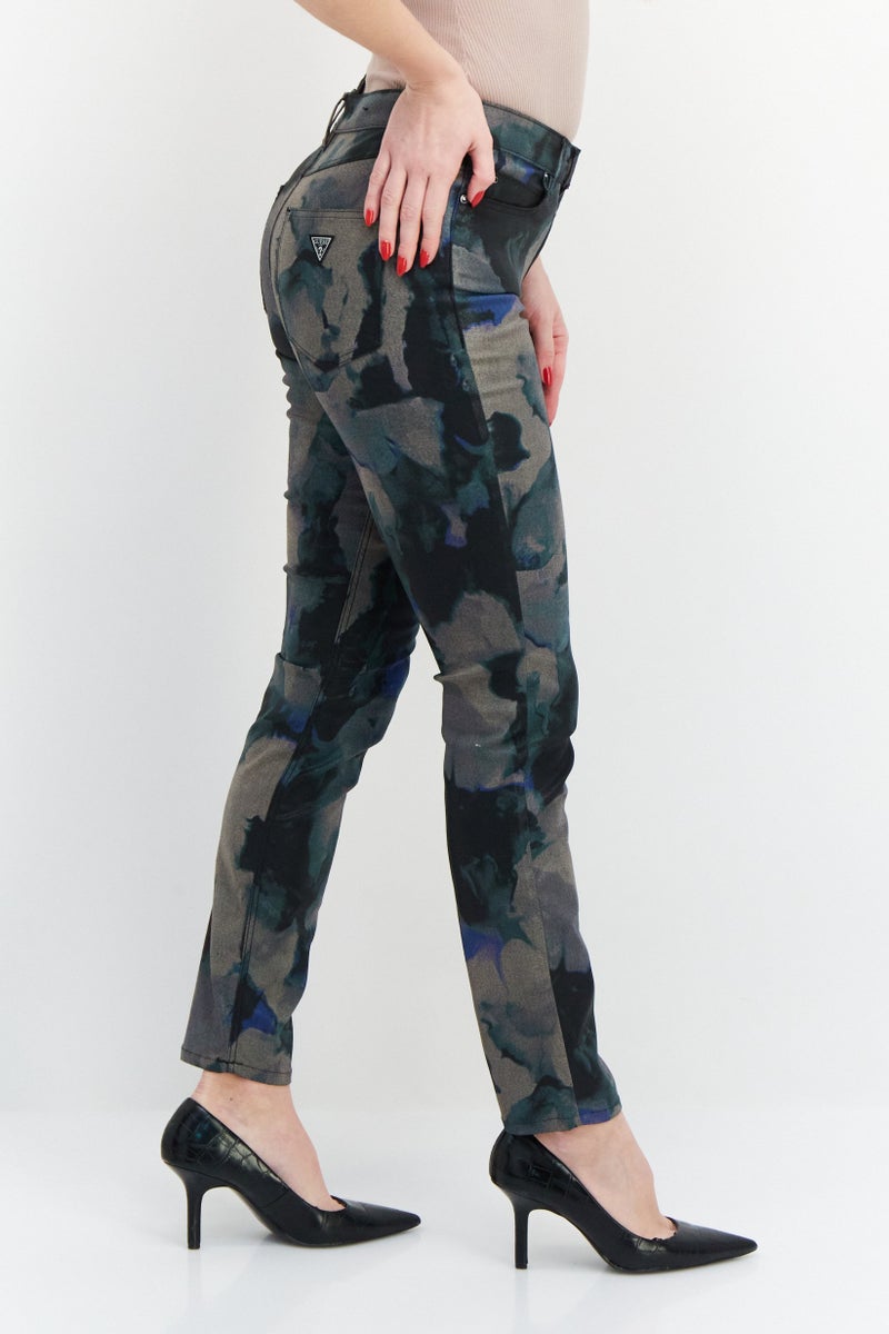 GUESS Women Skinny Fit Tie Dye Five Pocket Pants, Black Combo - Image 4