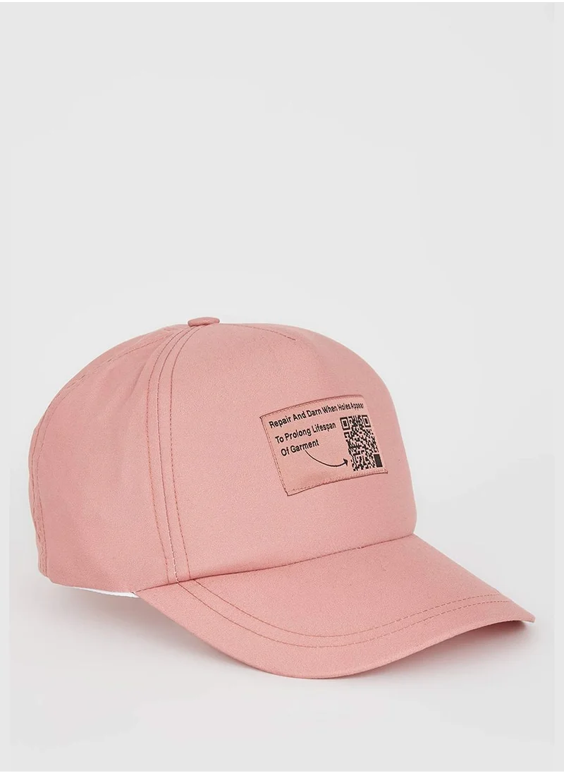 ديفاكتو Wanderlust Baseball Cap