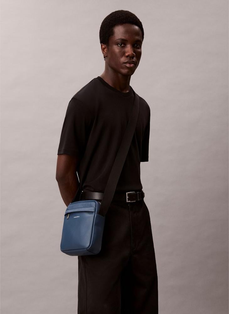 كالفن كلاين جينز المراسل المرتفع - Image 5