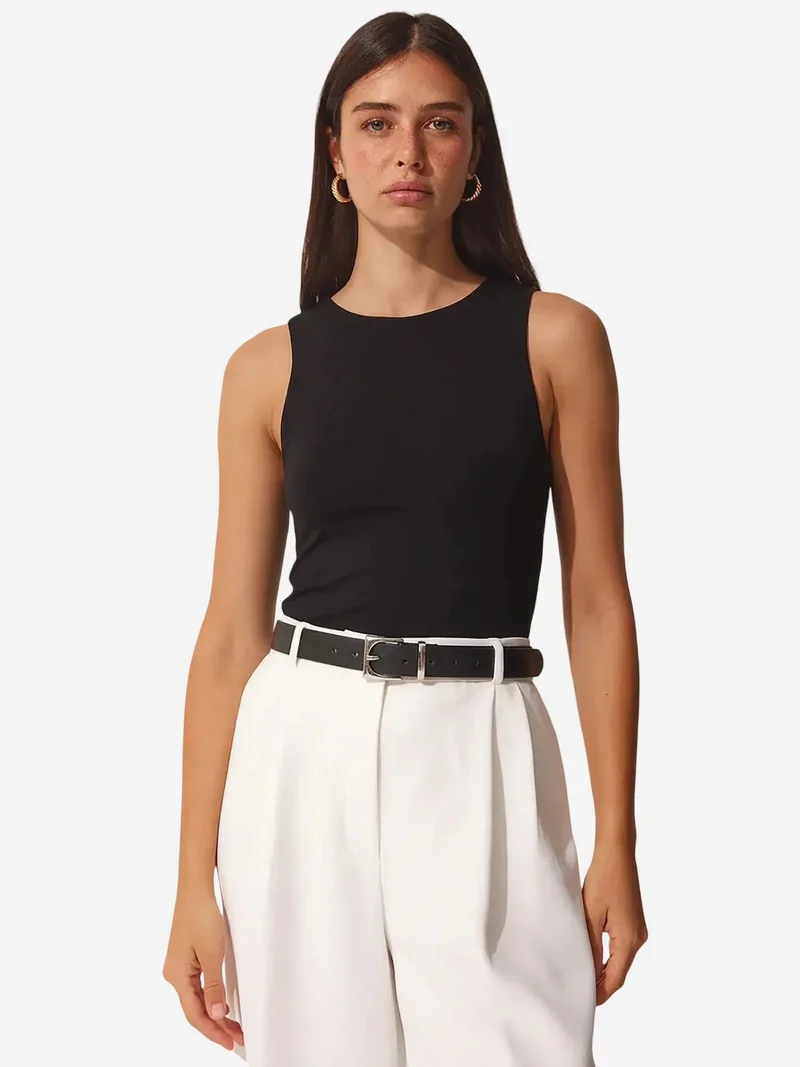 السعادة في إسطنبول ISTANBUL Slim Fit Crew Neck Crop Top