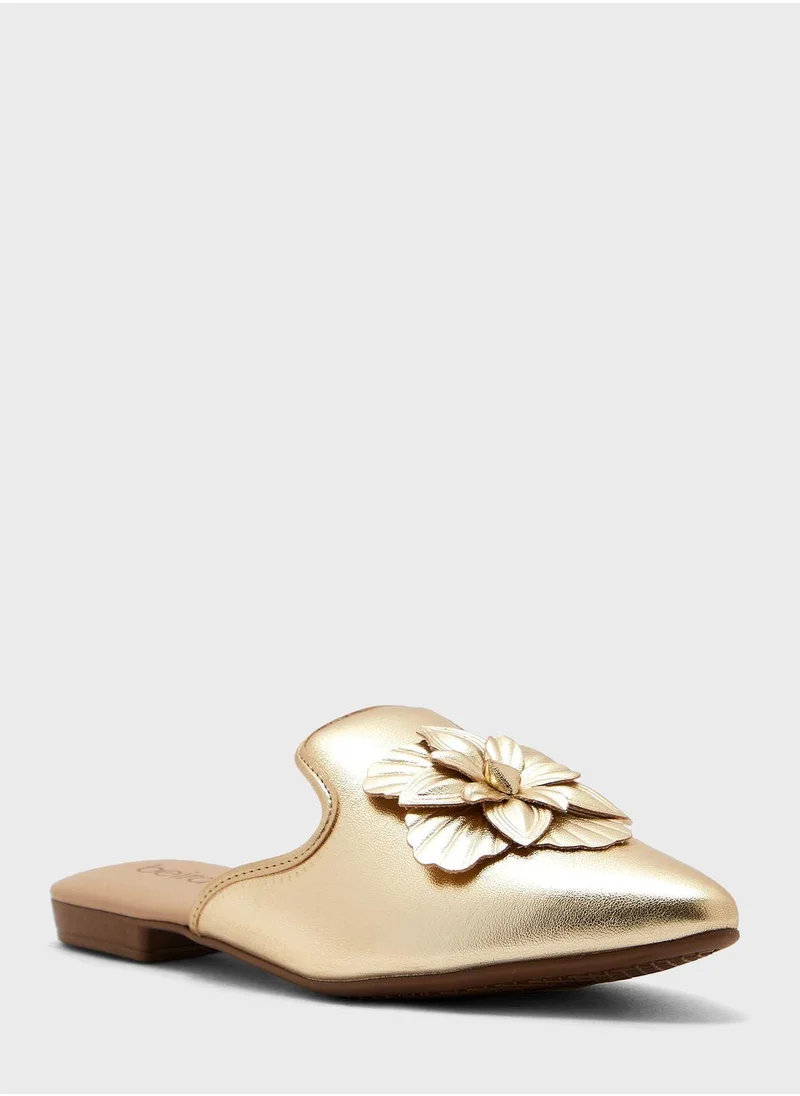 Beira Rio Madeleine Pointed Flat Slip Ons