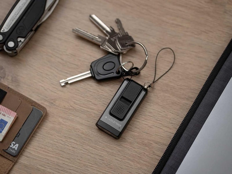 Ledlenser K6R Safety Keychain Flashlight - Rechargeable, 400 Lumens, Compact Design - Image 4