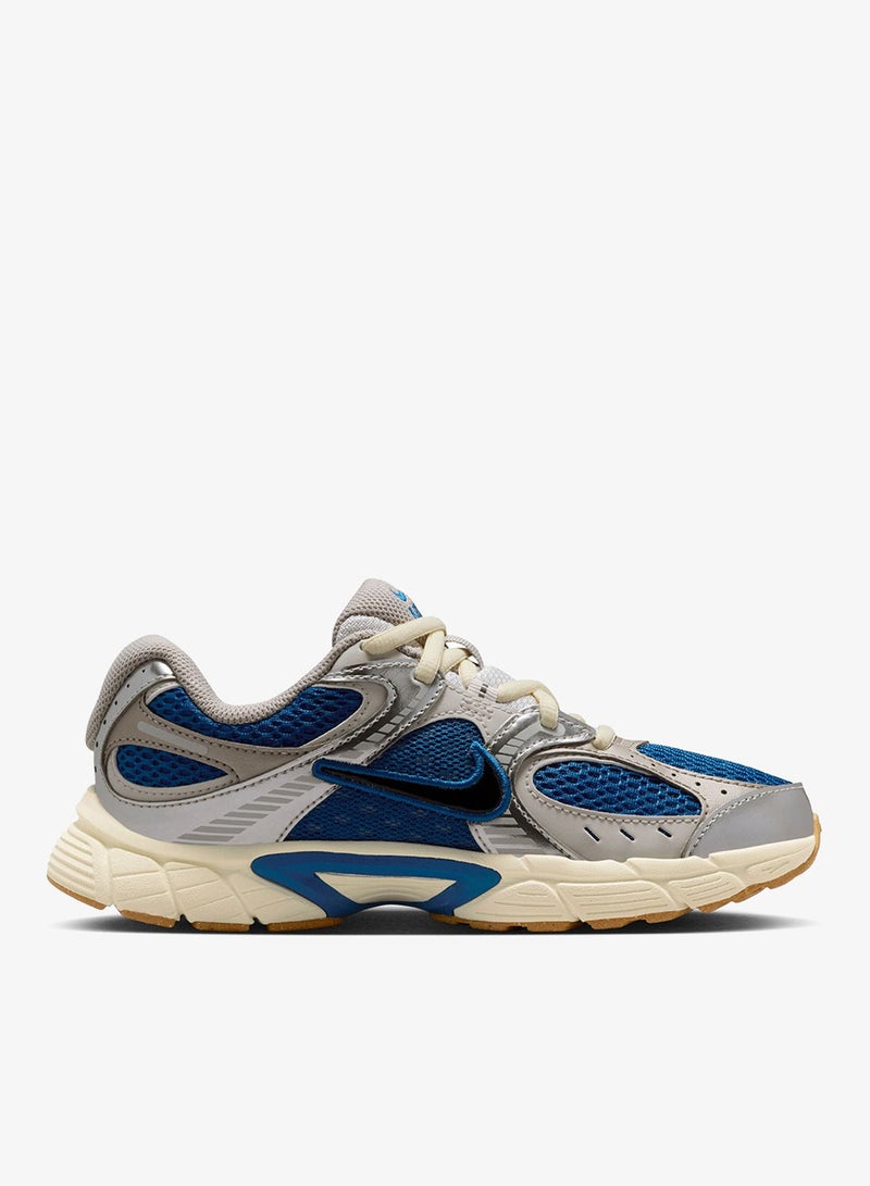 نايكي شباب في  آر إن آر بي جي - Image 1