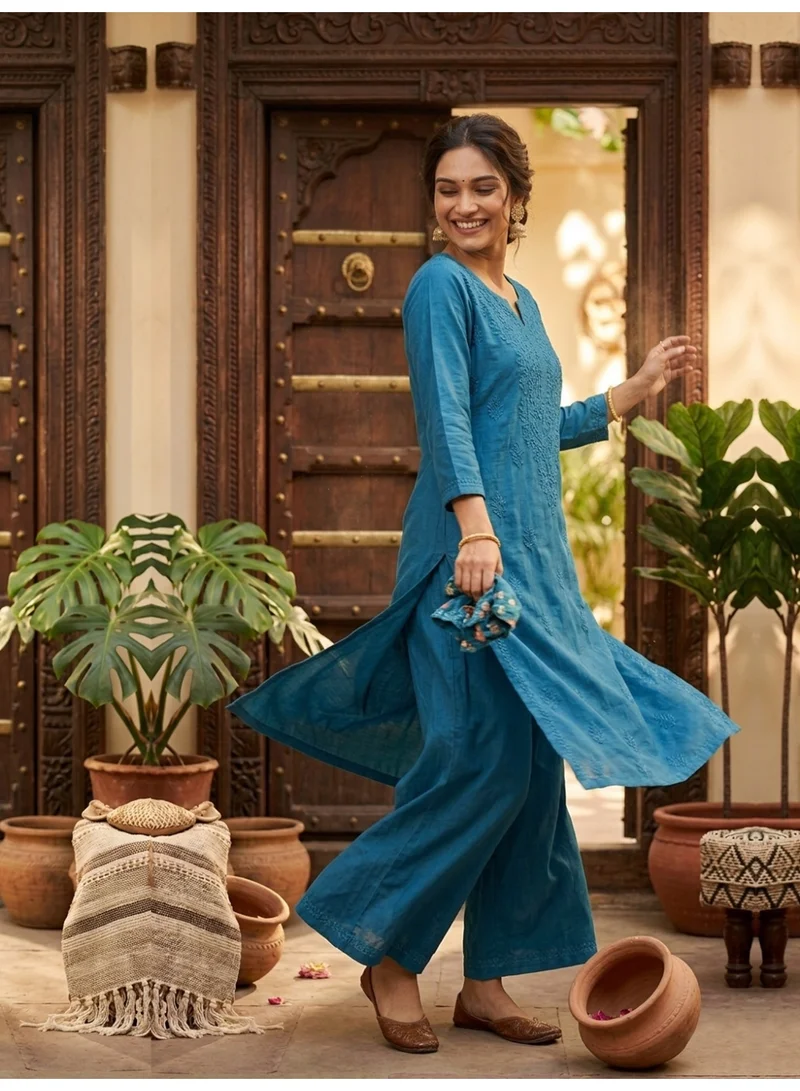 Alaya Women Hand Embroidered Chikankari Muslin Kurta Set-AL4115KS