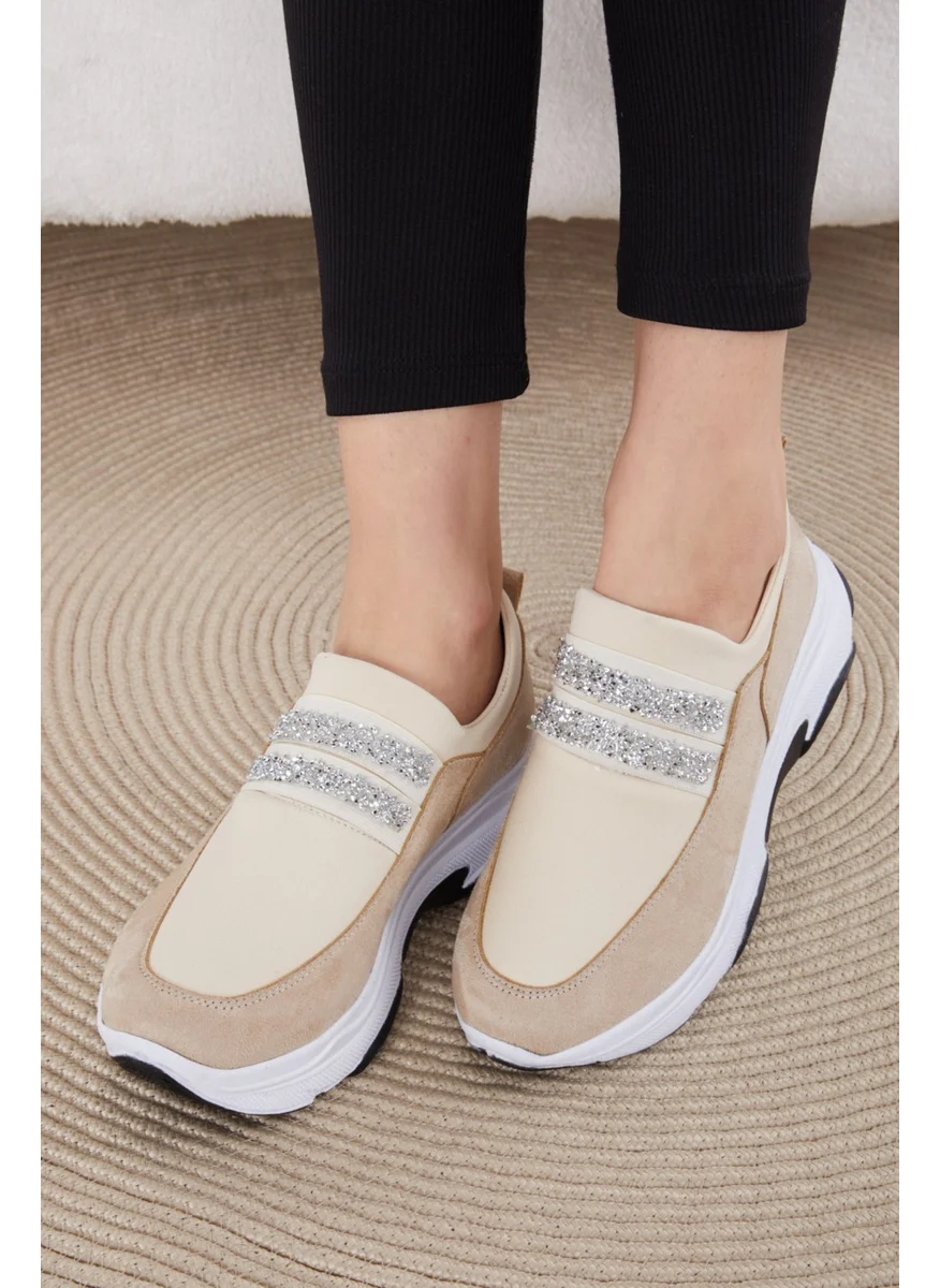 Tofisa Women's Beige Sneakers - 24724