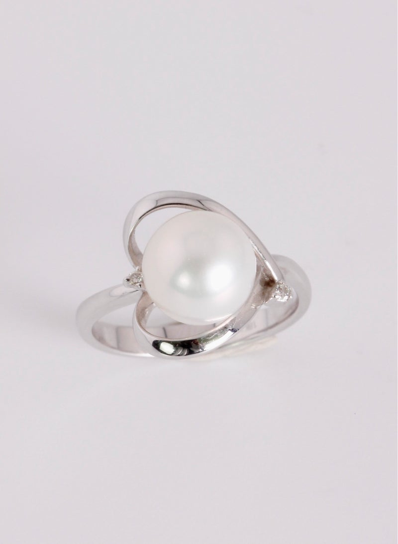 MIKURA Ring, Freshwater Pearls, A Quality, White Color, 9.5-9.0MM, 18KW, 2D 0.01CT - Image 2