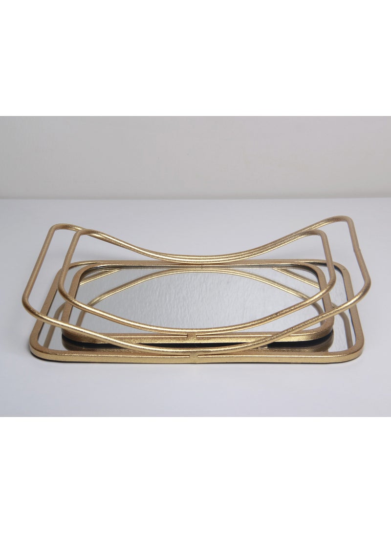 A set of two-piece golden serving trays . - Image 4
