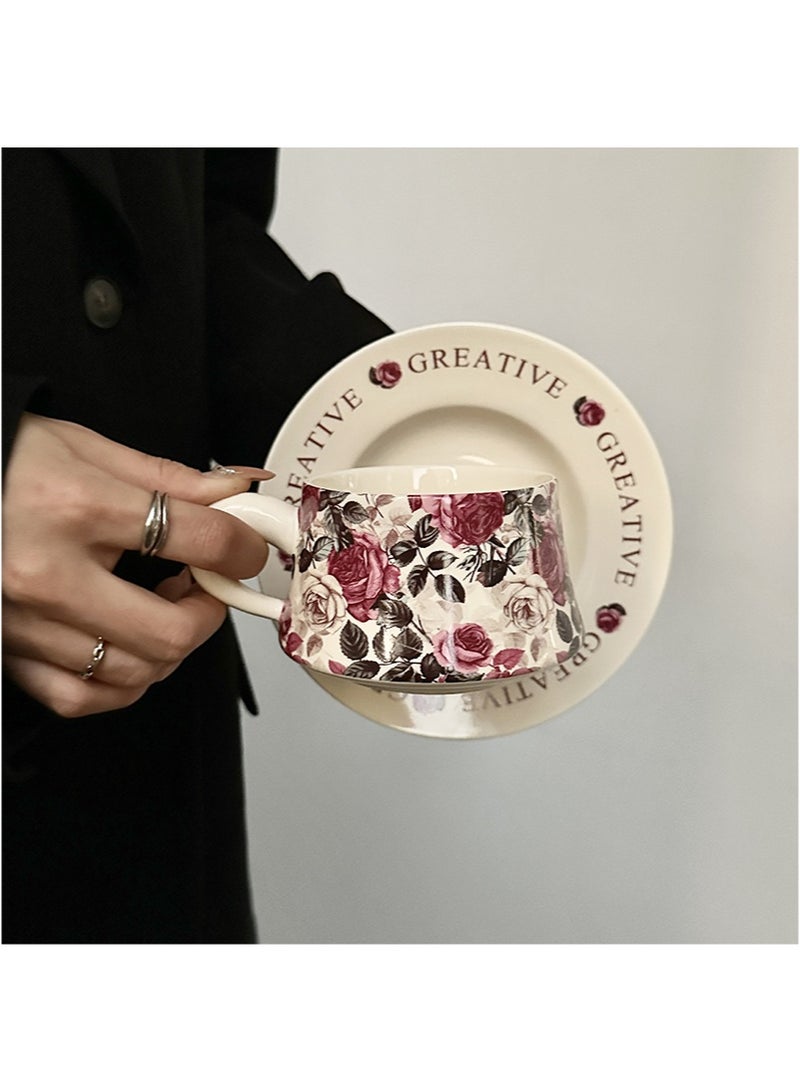 ايكانبو مجموعة صندوق هدايا من فناجين القهوة والصحون الخزفية، تصميم زهور عتيق، مثالية لمحبي الإسبريسو أو الشاي أو القهوة، معبأ في صندوق هدايا للمنزل أو المكتب أو المناسبات الخاصة (وردة حمراء) - Image 3