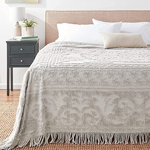 Beatrice Home Fashions Medallion Chenille Bedspread, Twin, Gray - Image 5