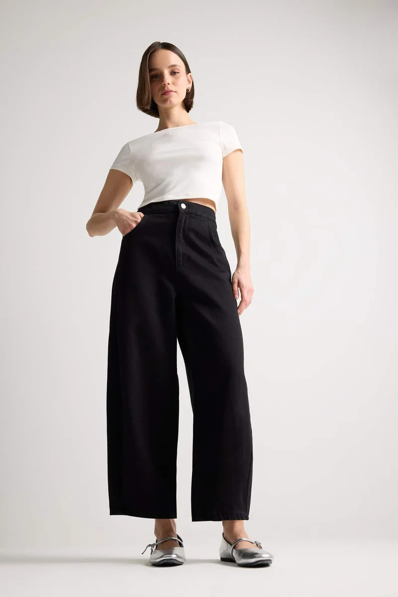 ديفاكتو Barrel Fit Normal Waist Ankle Length Soft Jeans