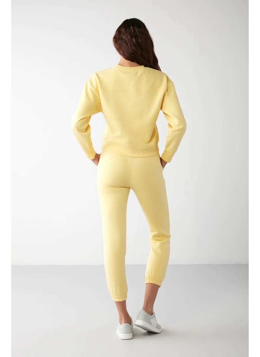 جريميلانج Lexi Basic Relaxed Yellow Sweatpants