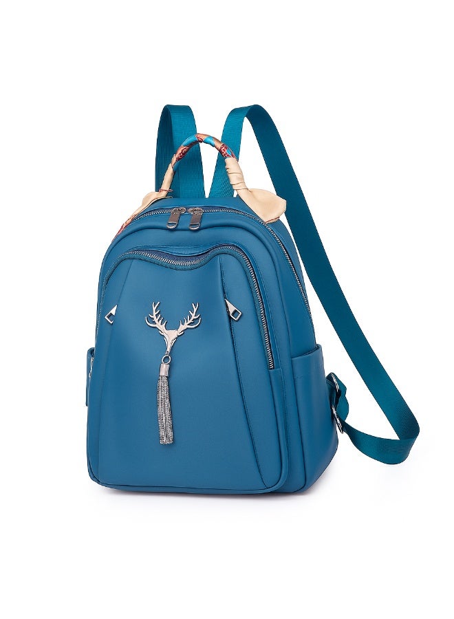 شنطة ظهر نسائية أنيقة مقاومة للماء – تصميم عصري بخامة فاخرة وشعار معدني أنيق - Image 2