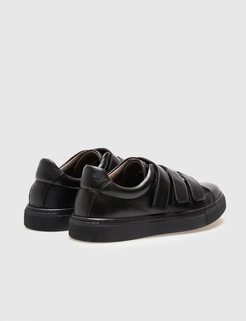 كاباني Black Men's Sports Shoes