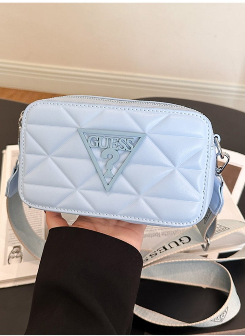GUESS Women Crossbody Bag,Bag for Women,Shoulder Bag 20*12*7.5cm  - Image 3