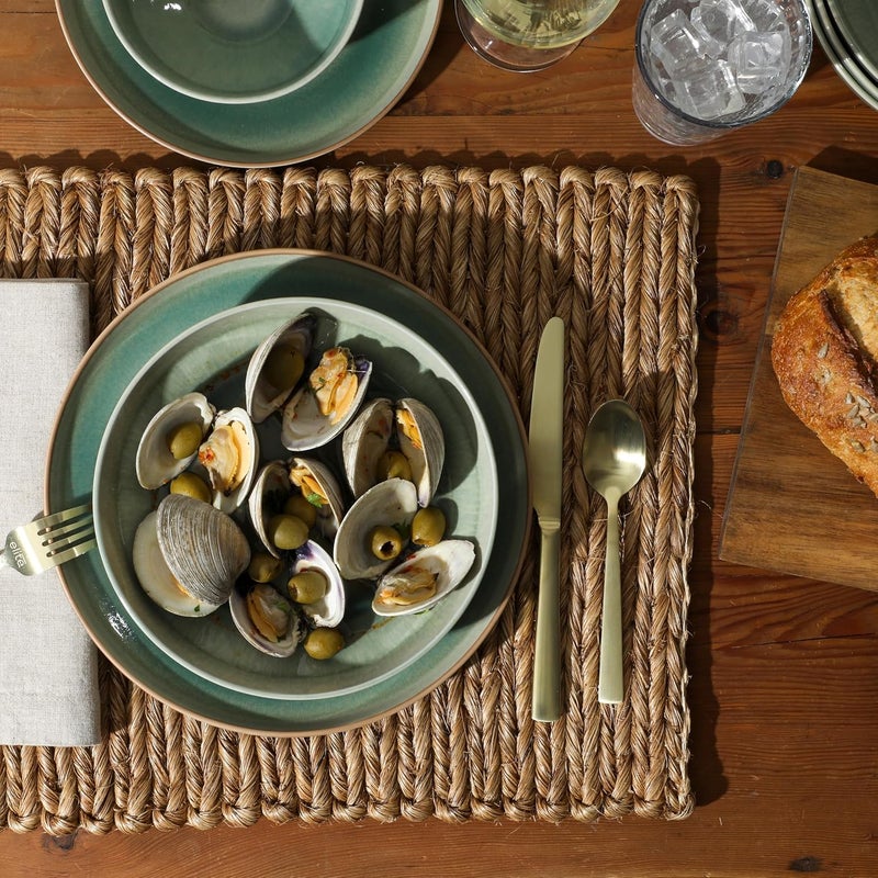 Gibson Elite Hailstone 16 Piece Stoneware Reactive Glaze Service for 4 Ceramic Plates and Bowls Dinnerware Set  Tropical Green - Image 3